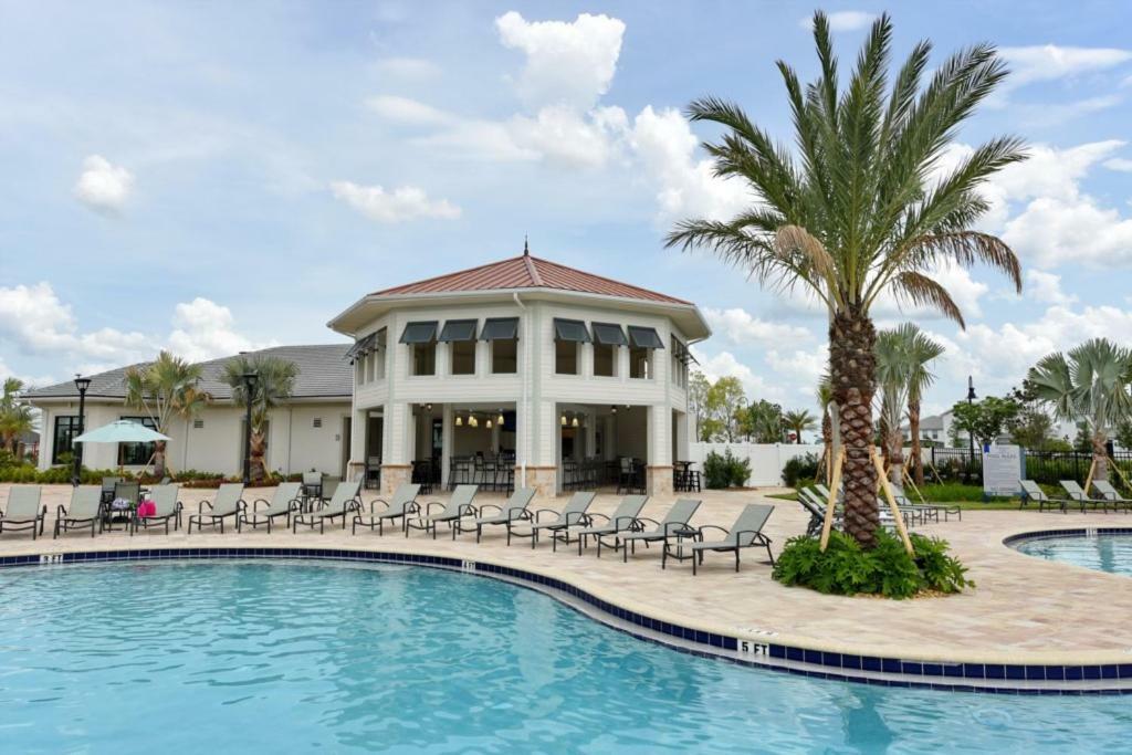 Pleasant House In Storey Lake Near Disney Kissimmee Exterior photo